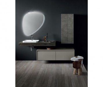 Bagno Compab con piano in rovere