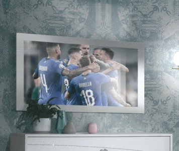 Specchio TV cornice quadrata