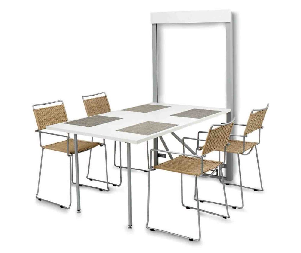 BATA folding table