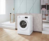 Lavatrice Whirlpool FCG826W carica frontale 8kg, classe A+++