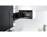 Microonde steam finitura in vetro nero da 60 cm Whirlpool - W7MN840